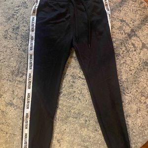 Medium Hollister sweatpants